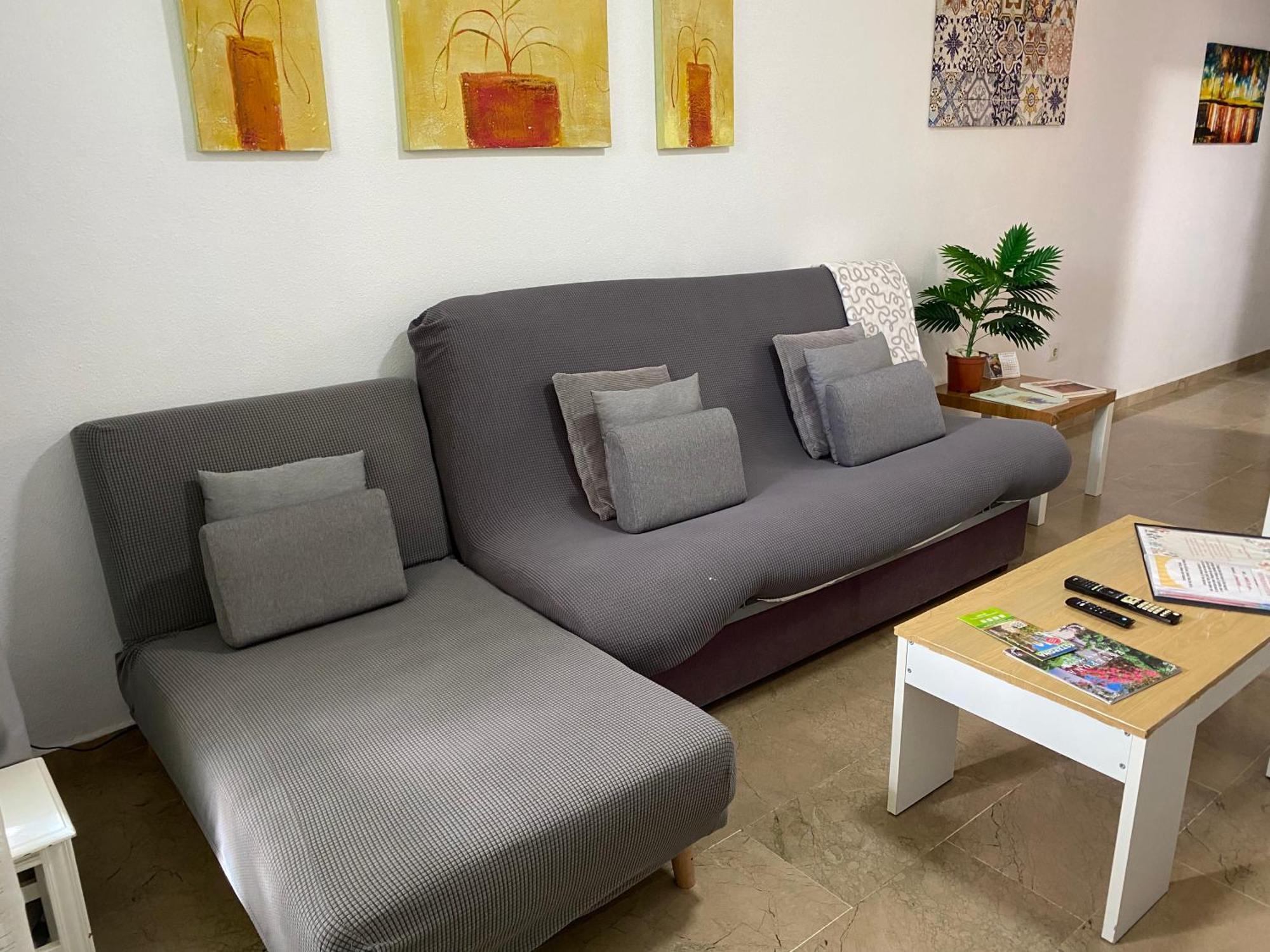 Marina Apartment Beach Естепона Екстериор снимка