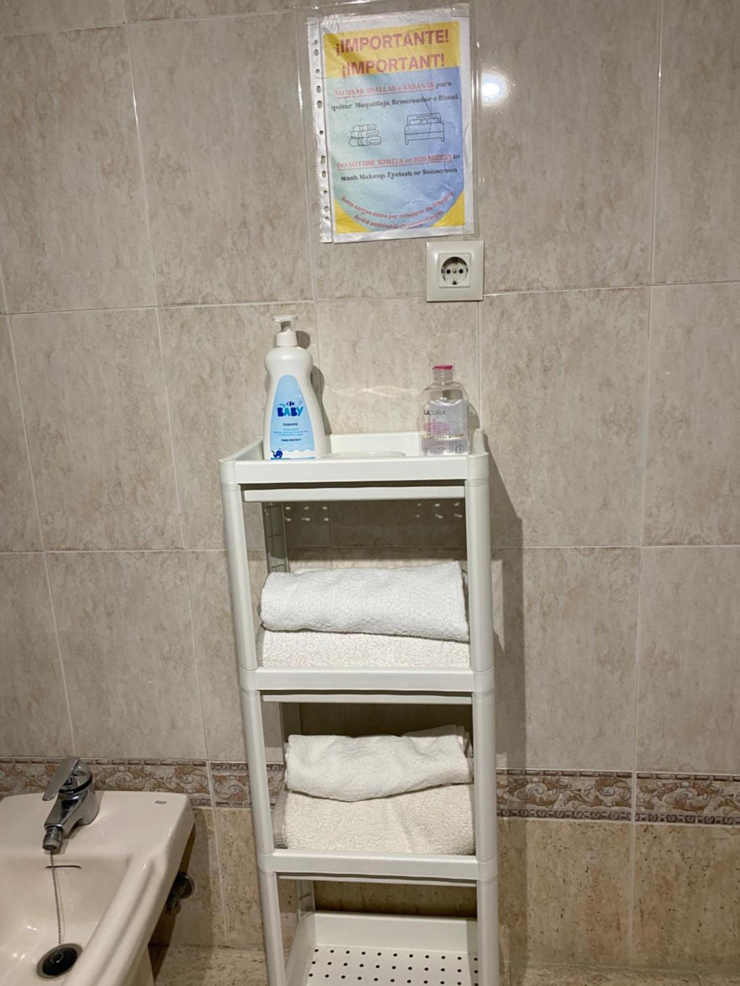 Marina Apartment Beach Естепона Екстериор снимка