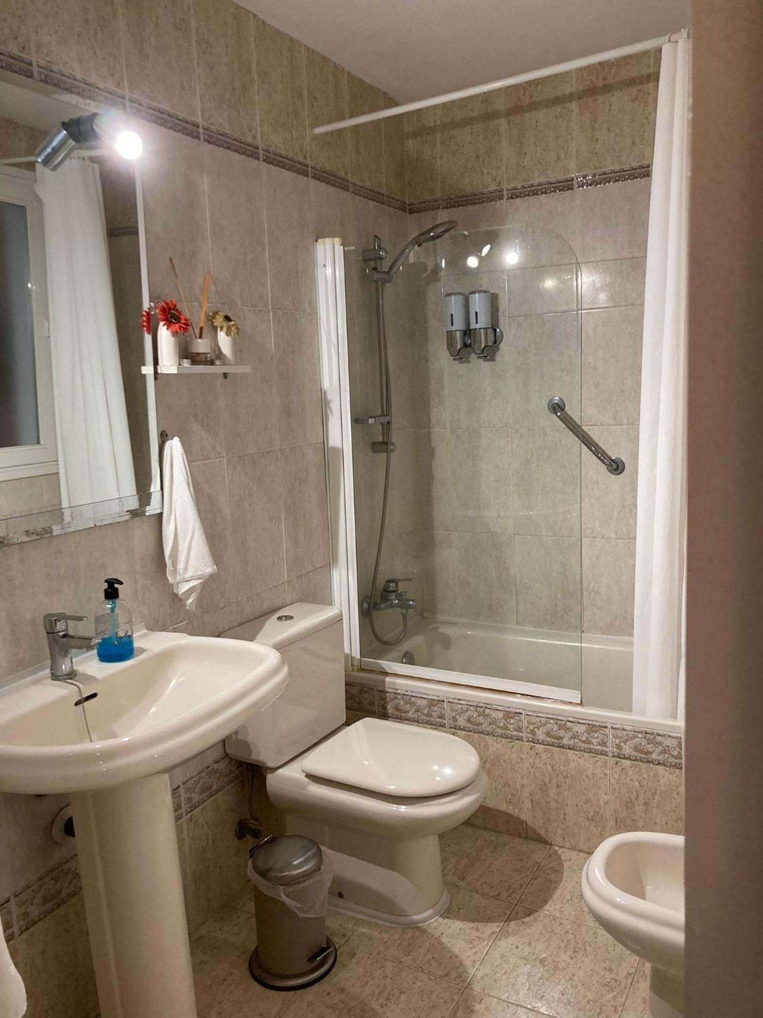 Marina Apartment Beach Естепона Екстериор снимка